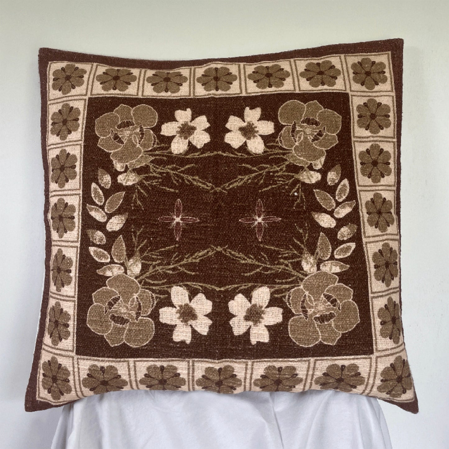 HIDDEN HAZEL PILLOWCASE