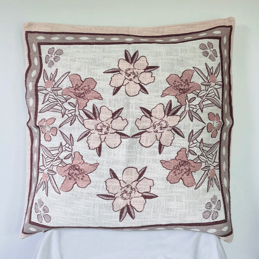 BELLA BLOOM PEARL PILLOWCASE