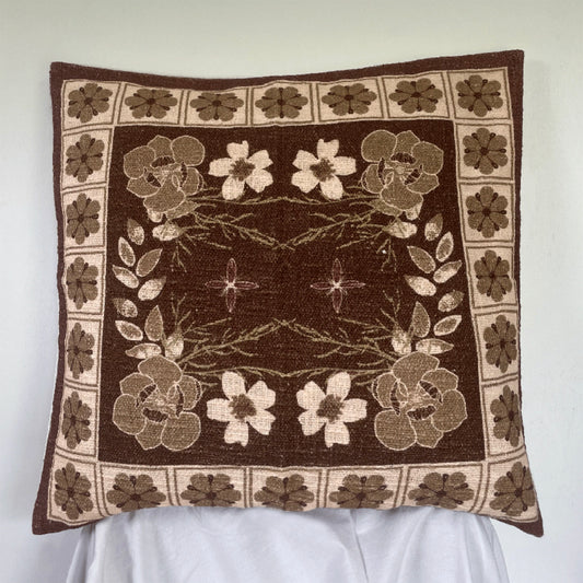 HIDDEN HAZEL PILLOWCASE